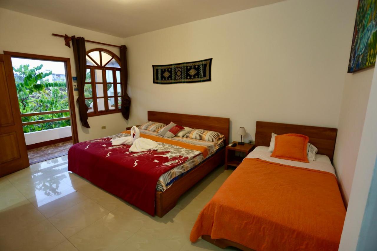 The Galapagos Pearl B&B Puerto Ayora  Dış mekan fotoğraf