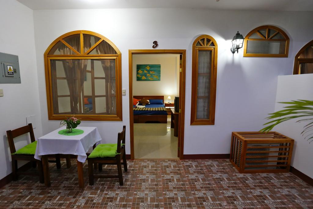 The Galapagos Pearl B&B Puerto Ayora  Dış mekan fotoğraf