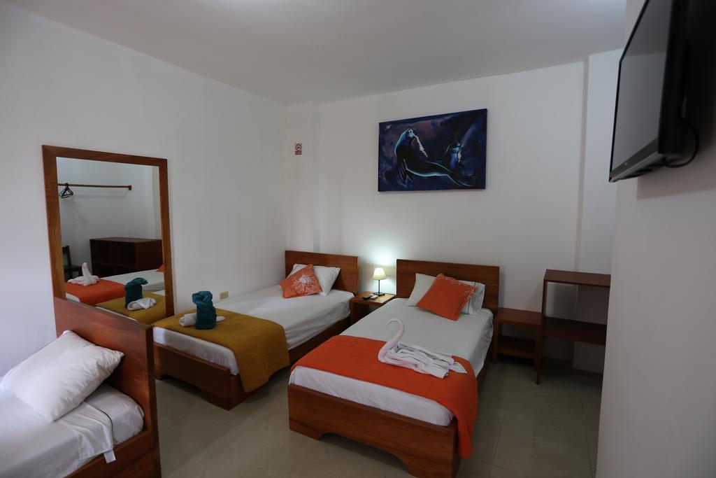 The Galapagos Pearl B&B Puerto Ayora  Dış mekan fotoğraf