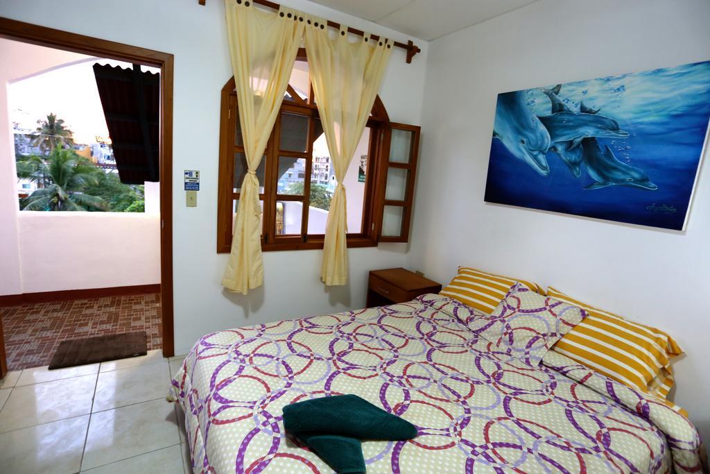 The Galapagos Pearl B&B Puerto Ayora  Dış mekan fotoğraf