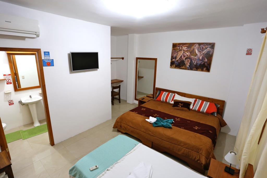 The Galapagos Pearl B&B Puerto Ayora  Dış mekan fotoğraf